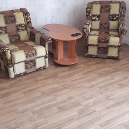 дом возле моря *